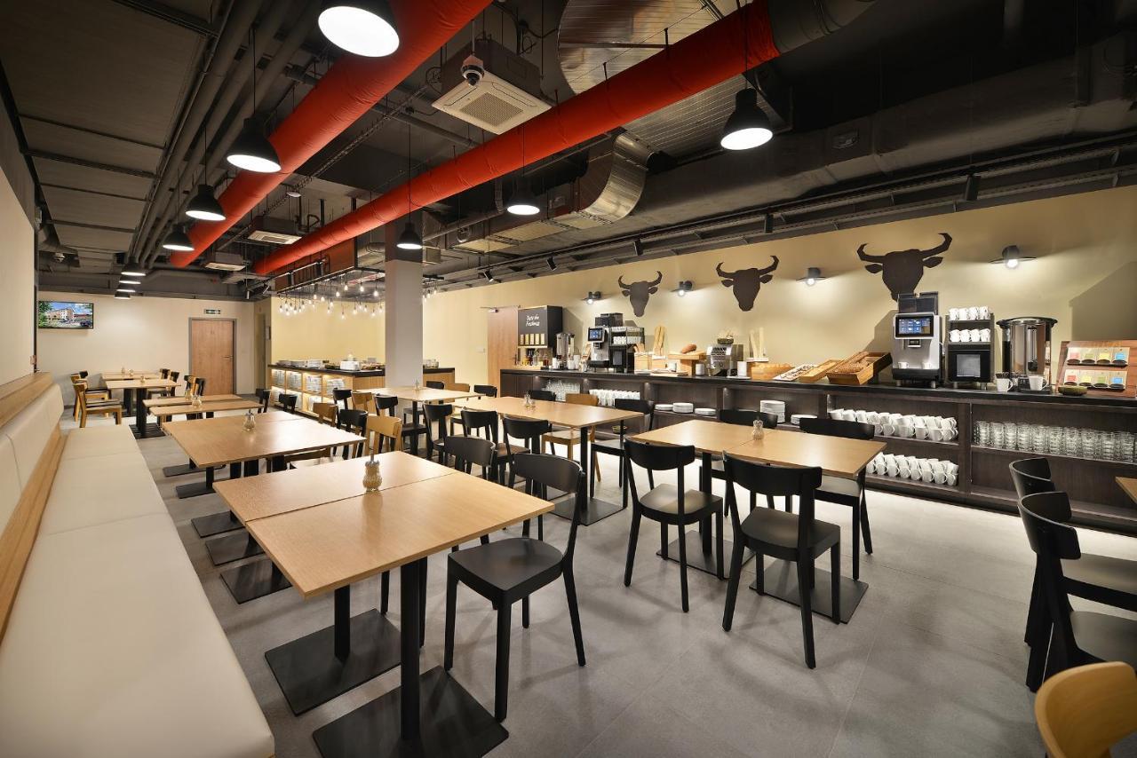 元素酒店 伏尔塔瓦河畔利普诺 外观 照片