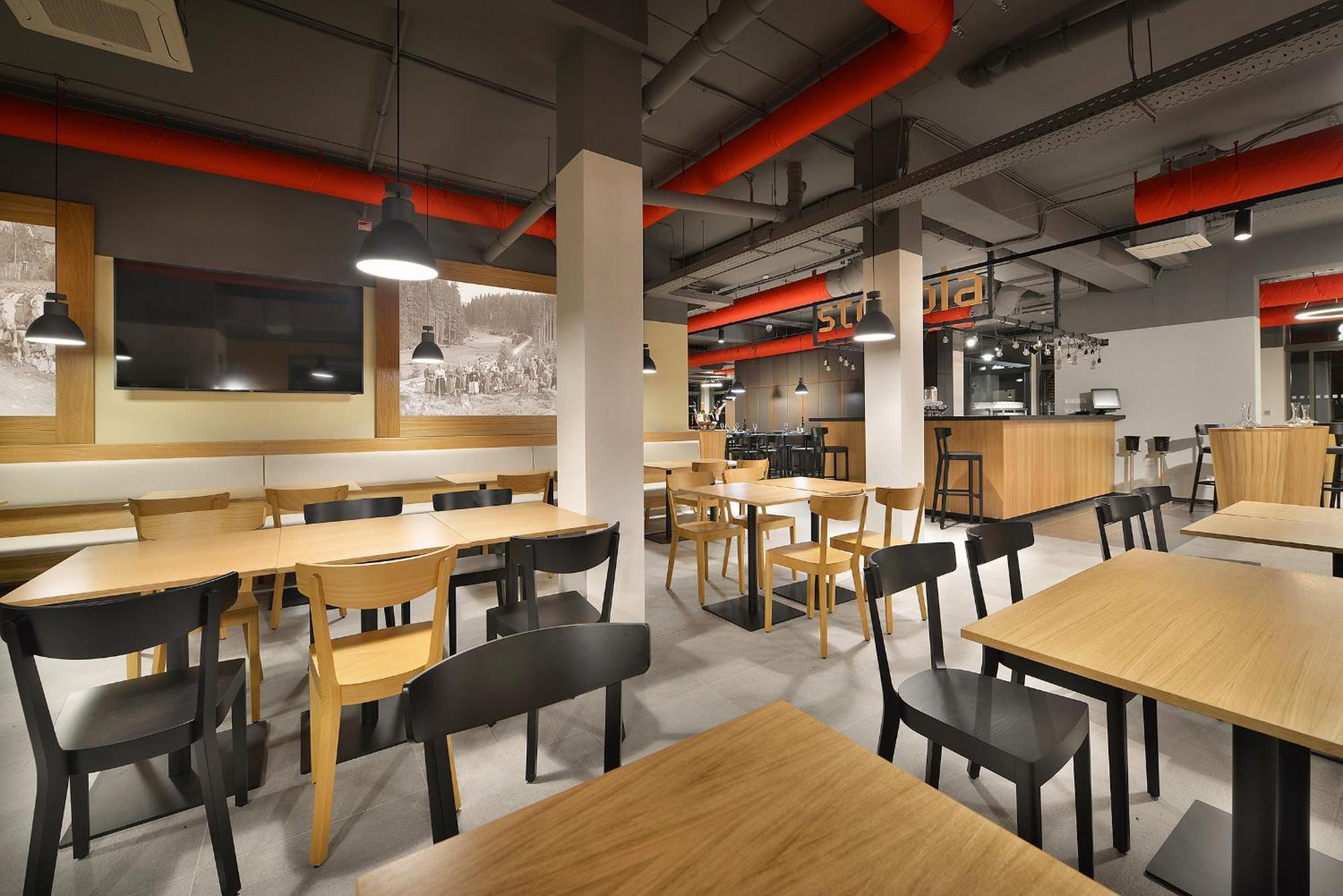 元素酒店 伏尔塔瓦河畔利普诺 外观 照片